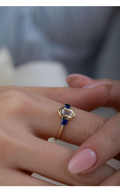 Kolyecik 14 Ayar Altın Lacivert Taşlı Yüzük