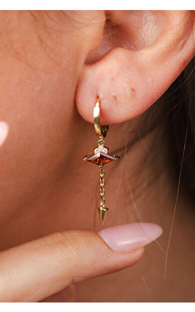 Kolyecik 14 Ayar Altın Sallantılı Kırmızı Taş Küpe