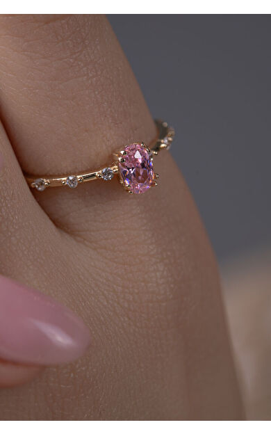 Kolyecik 14 Ayar Altın Oval Taş Yüzük