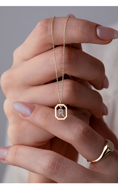 Kolyecik 14 Ayar Altın R Harf Kolye