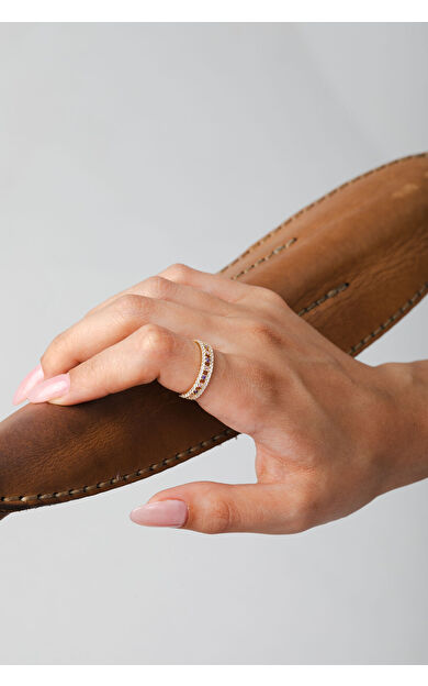 Kolyecik 14 Ayar Altın Renkli Taşlı Altın Yüzük