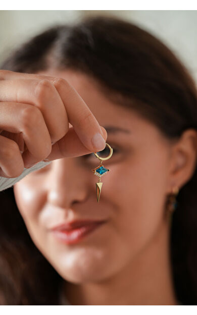 Kolyecik 14 Ayar Altın Sallantılı Küpe