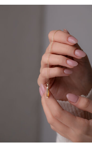 Kolyecik 14 Ayar Altın Sarı Taş Çubuk Kolye