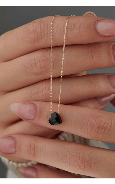 Kolyecik 14 Ayar Altın Siyah Kalp Kolye