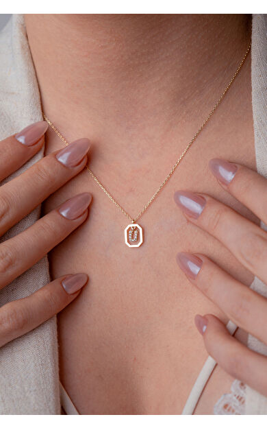 Kolyecik 14 Ayar Altın Ü Harf Kolye