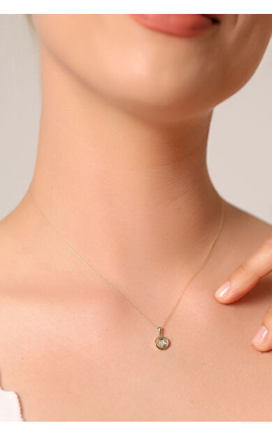 Kolyecik 14 Ayar Altın Yıldız Kolye