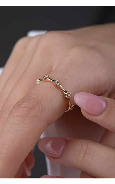 Kolyecik 14 Ayar Altın Tasarım Taşlı Yüzük