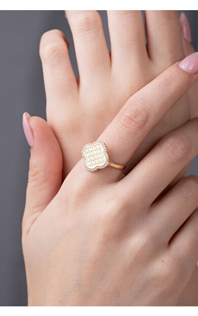 Kolyecik 14 Ayar Altın Yonca Yüzük