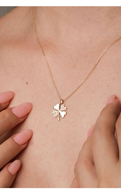 Kolyecik 14 Ayar Altın Yonca Kolye