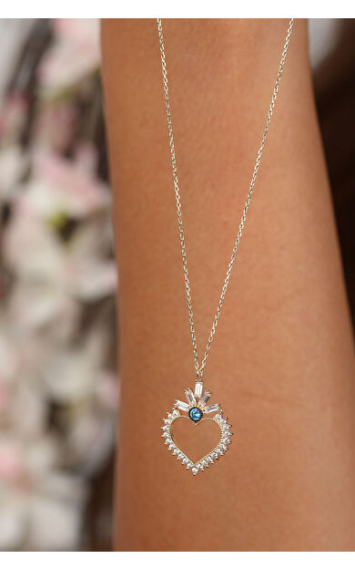 Kolyecik 14 Ayar Altın Baget Tasli Kalp Kolye