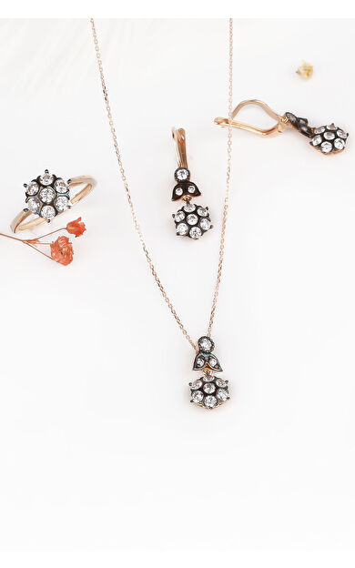 Kolyecik Altın Eskitme Montürlü Çiçek Üçlü Takım