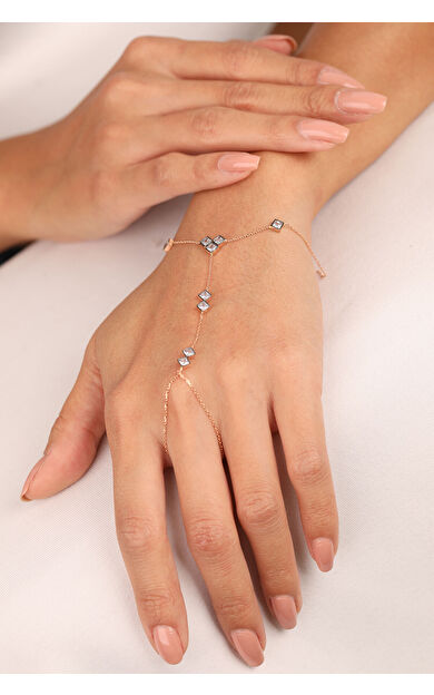 Kolyecik 14 Ayar Altın Eskitme Taşlı Şahmeran