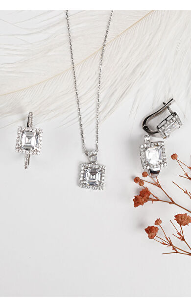 Kolyecik Altın Kare Taşlı Üçlü Takım