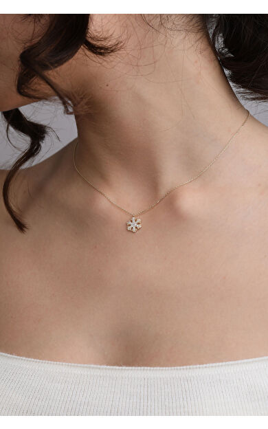 Kolyecik 14 Ayar Altın Kartanesi Kolye