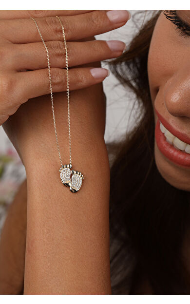 Kolyecik 14 Ayar Altın Taşlı Bebek Ayak İzi Kolye