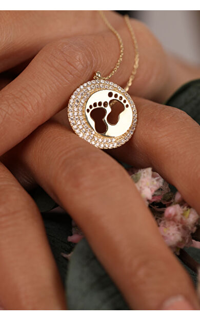 Kolyecik 14 Ayar Altın Taşlı Ayak İzi Kolye