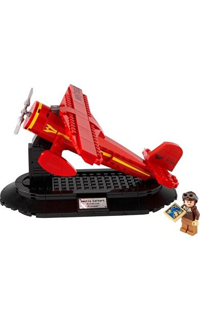 LEGO Miscellaneous 40450 Amelia Earhart Tribute