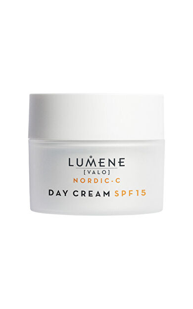 Lumene Nordic-C Vitamin C Aydınlatıcı ve Leke Karşıtı SPF 15 Gündüz Bakım Kremi 50 ml