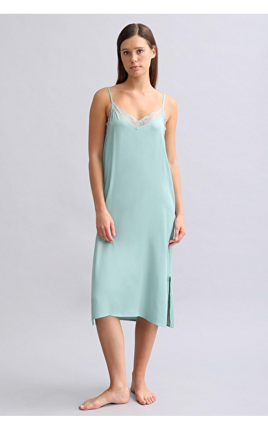 Kadın Dantel Detaylı Saten Gecelik Çağla Yeşili