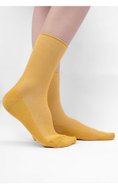 Mısırlı Kadın Bambu Tekli Diabetiker Lastiksiz Soket Çorap Sarı