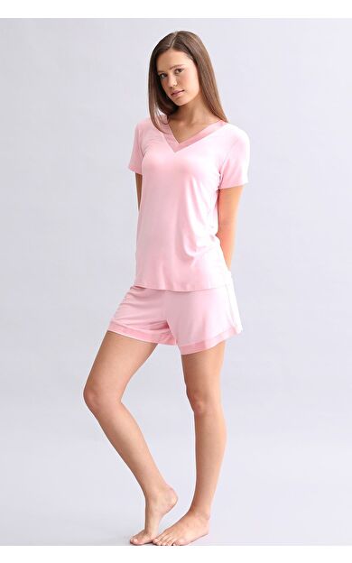 Mısırlı Kadın Saten T-Shirt Şort Takım Pembe