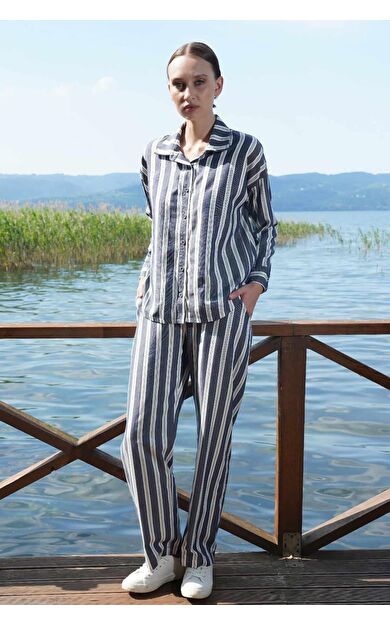 Mısırlı Kadın Viskon Çizgi Desenli Gömlek Takım İndigo