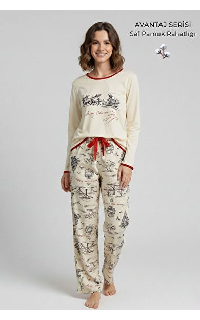 Mısırlı Kar Geyik Temalı Kadın Pijama Takımı Ekru