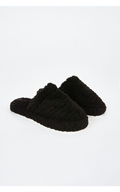 Siyah Havlulu Atom Ev Terliği