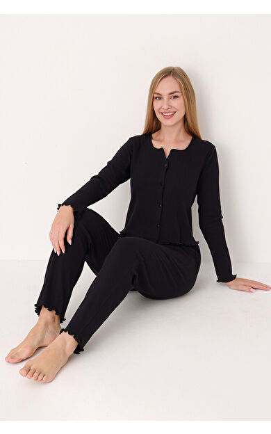 Siyah Önden Düğmeli Pijama Takımı