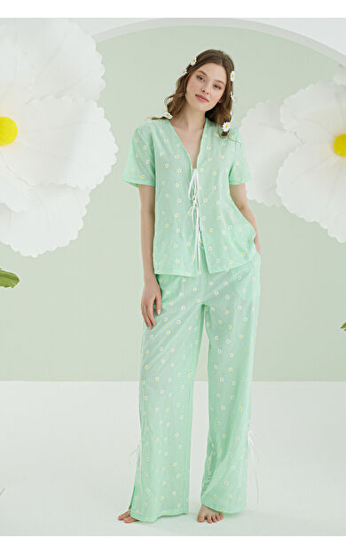 NBB Yeşil Papatya Desenli Önden Bağlamalı Pijama Takımı