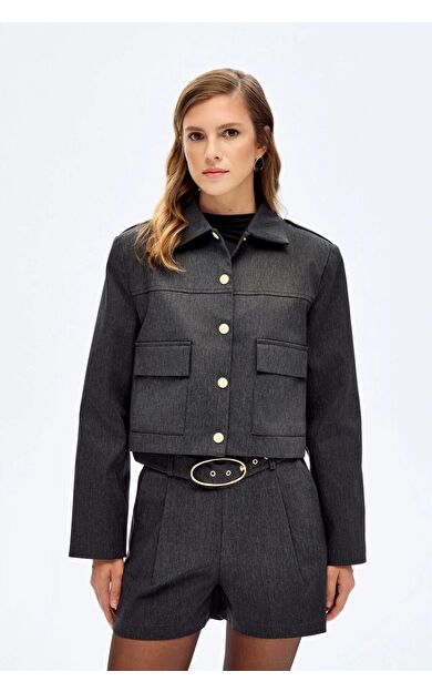 Quzu Apolet Detaylı Kadın Crop Ceket