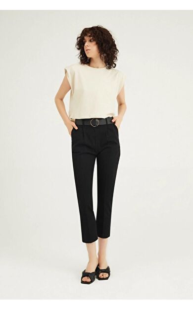 Quzu Beli Kemerli Kadın Pantolon 21K70755 21K70755-SIYAH