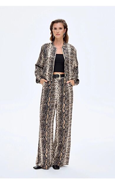 Quzu Kemer Detaylı  Kadın Pantolon