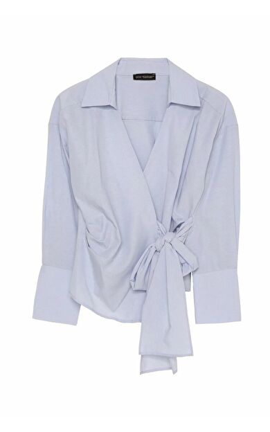 Quzu Önü Bağlama Detaylı Bluz