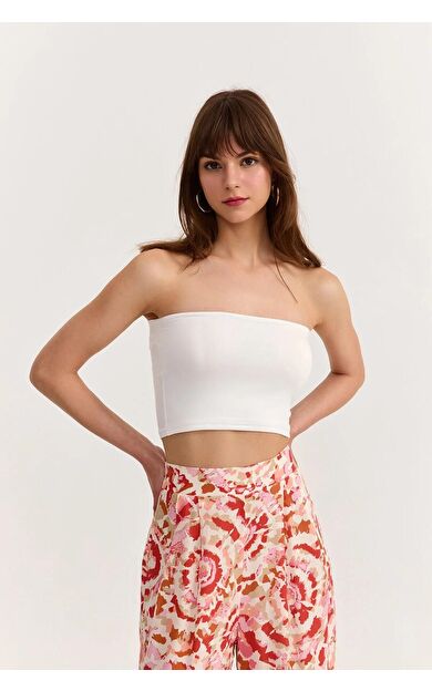 Quzu Straplez Crop Top 24Y23369