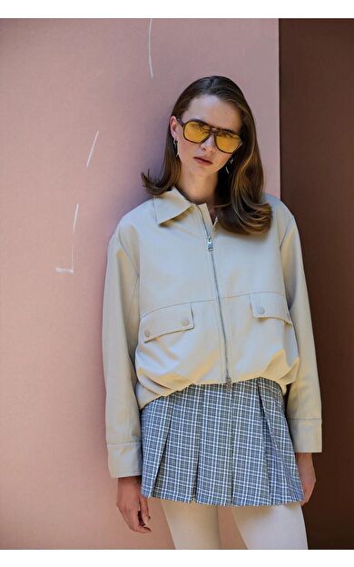 Quzu Tiktak Detaylı Kadın Bomber Ceket 26KCKT00977