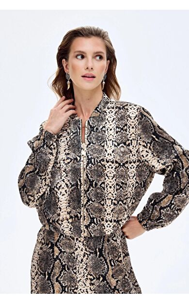 Quzu Yılan Desenli Kadın Ceket