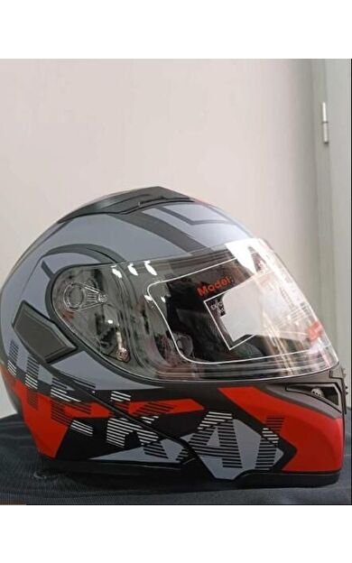 KC 902 Full Face Çene Açılır Güneş Vizörlü Motosiklet Kaskı L Beden Siyah Kırmızı Gri