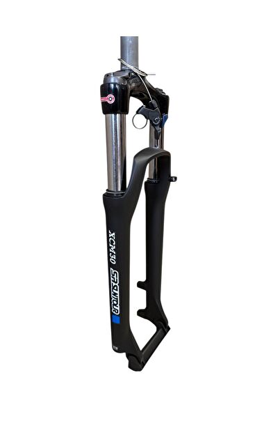 SR Suntour XC30 27,5"Jant Gidondan Kilitlenebilir Bisiklet Maşası Mat Siyah 1-1/8 QR Maşa Disk Fren