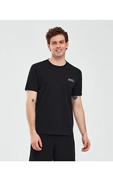 Skechers S241054-001 Graphic M Sleeve Erkek Spor Tişört