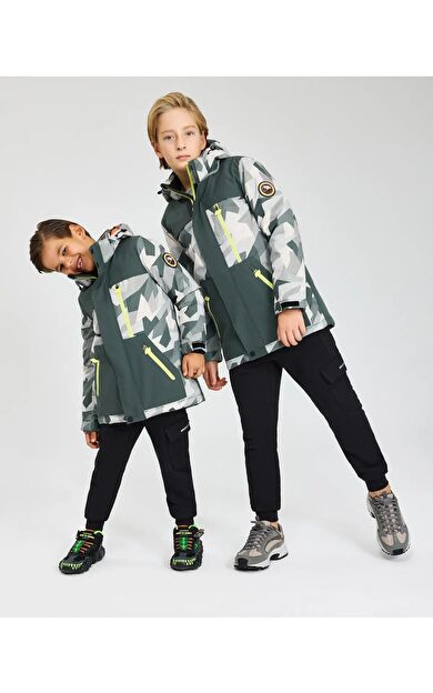 Skechers SK242025-040 B Outerwear Padded Erkek Çocuk Spor Mont