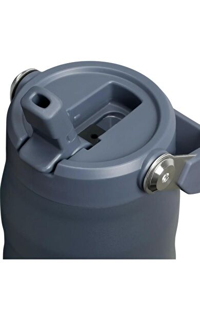 Stanley The IceFlow™ Bottle Flip Straw 2.0 Pipetli Termos Bardak 0,70 LT Lacivert 10-11283-146