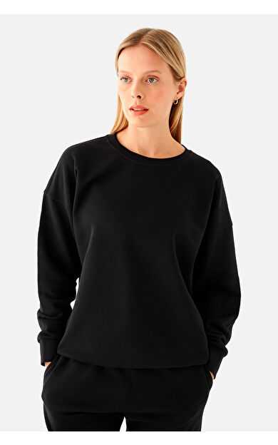 Superstacy Nina Pamuklu Basic Siyah Sweatshirt