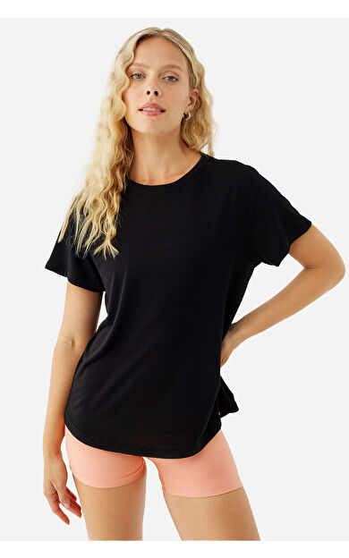 Superstacy Sophia Light-Weight Siyah Tişört