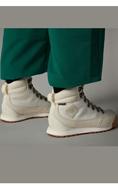 The North Face Kadın Back-To Berkeley IV Textile WP Bot Krem