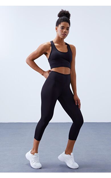 TommyLife Siyah Yüksek Bel Toparlayıcı Çapraz Sırt Detaylı Slim Fit Kadın Tayt Takım - 95283