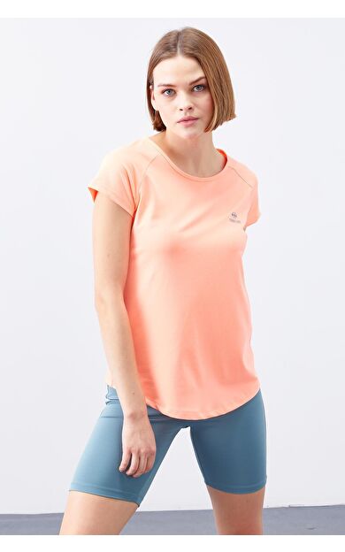 TommyLife Mercan Sırt Pencereli Kısa Kol Standart Kalıp O Yaka Kadın T-Shirt - 97101