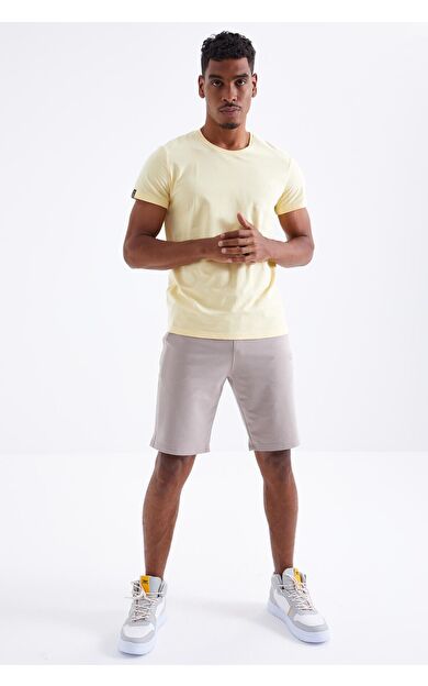 TommyLife Koyu Bej Bağcıklı Standart Kalıp Basic Erkek Şort - 81212