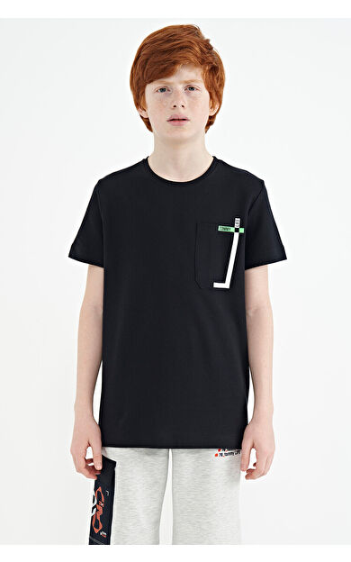 TommyLife Lacivert Cep Detaylı O Yaka Standart Kalıp Erkek Çocuk T-Shirt - 11120