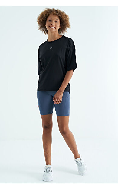 TommyLife Siyah O Yaka Baskı Detaylı Oversize Kısa Kol Kadın T-Shirt - 97263